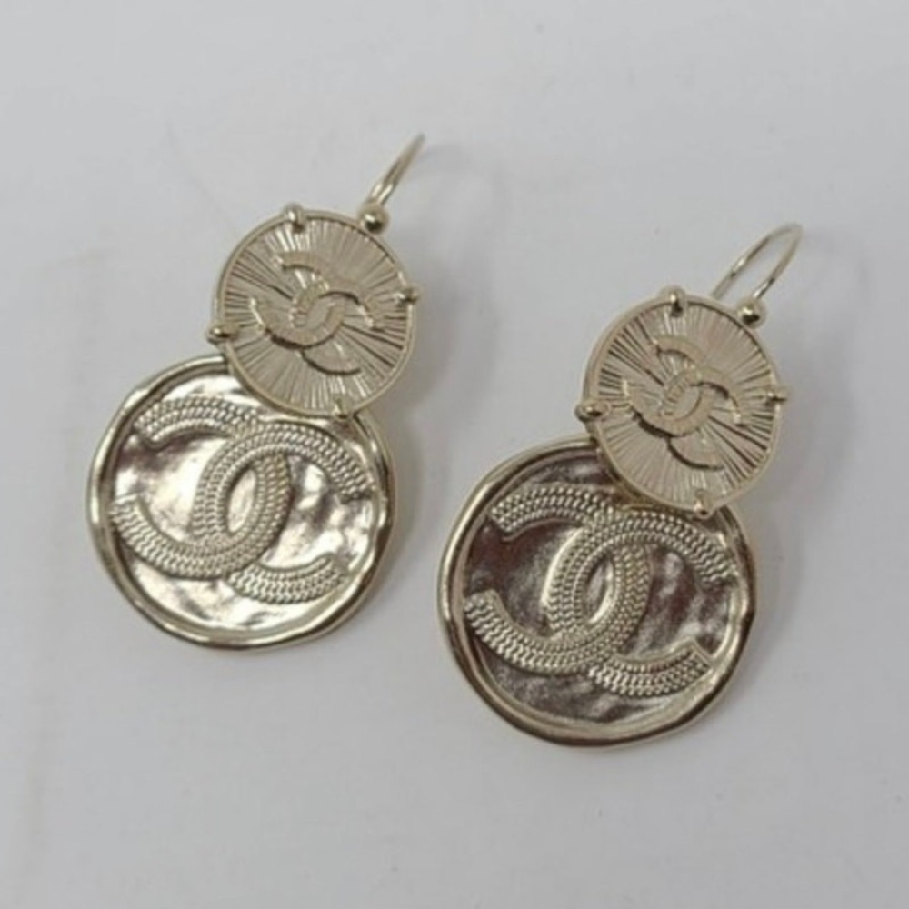 Chanel Women's 22P Free Spirit CC Logo Gold Tone Coin Dangle Drop Hoop Earrings‎